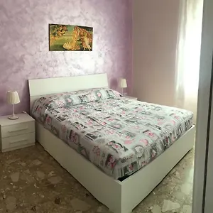 appartamento-casa-vacanza-nonna-grazia.it-romehotels.com/